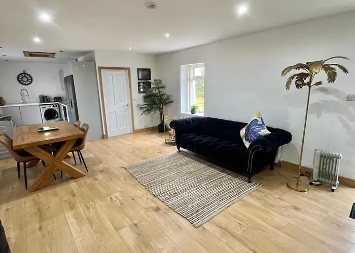 Unique Countryside Stay
